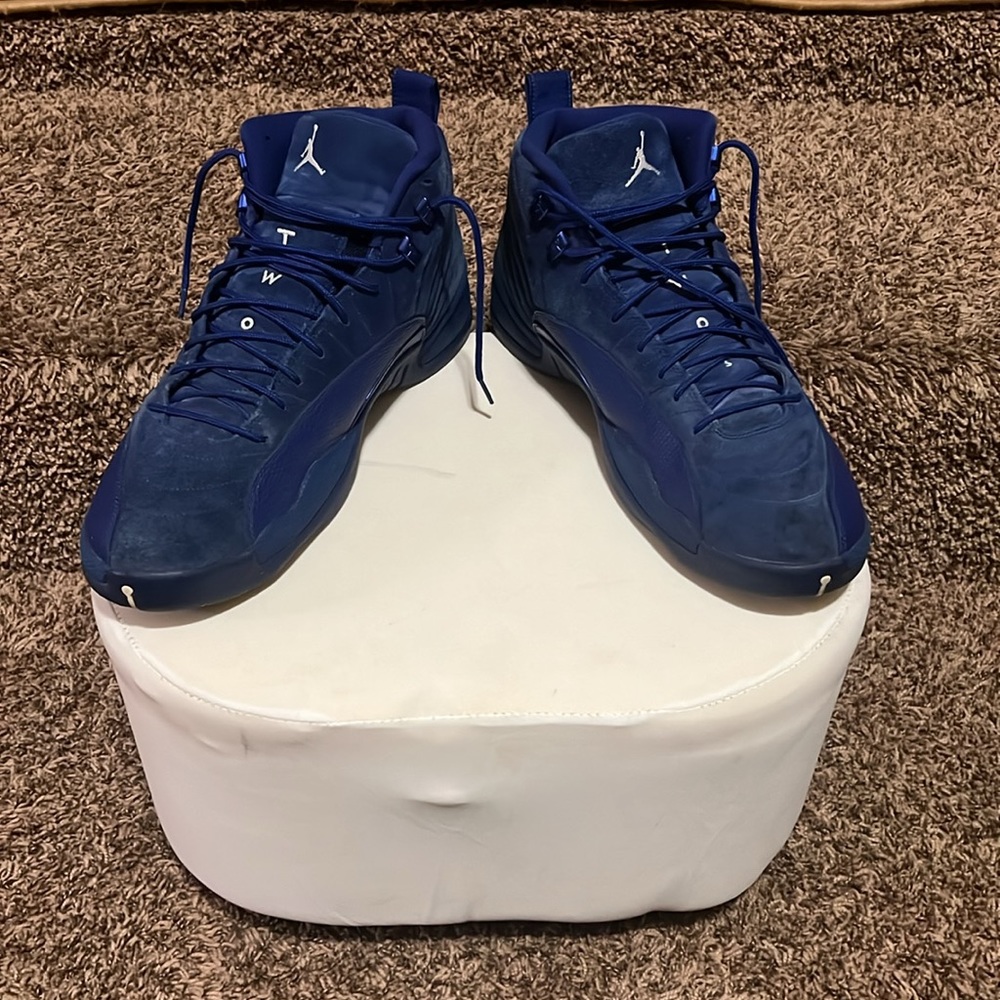 Air Jordan 12 ‘Deep Royal’ 2016